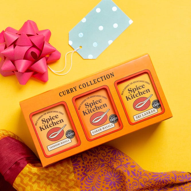 Spice Kitchen Book & Curry Gift Set